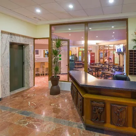 Alicante Hotell